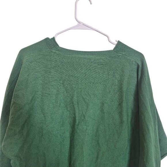 Vila Milano Women's Green Rayon/Poly/Nylon V-Neck Sweater - Picture 6 of 9